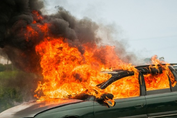 После жесткого ДТП со сбитыми пешеходами и загоревшейся машиной в Буграх возбудили уголовное дело