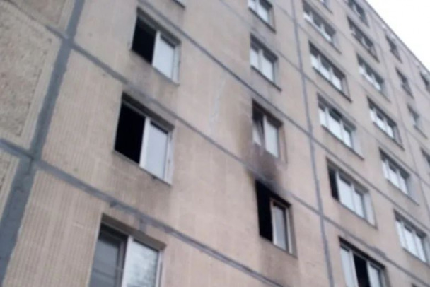 В Кировске загорелась трехкомнатная квартира. Есть погибший