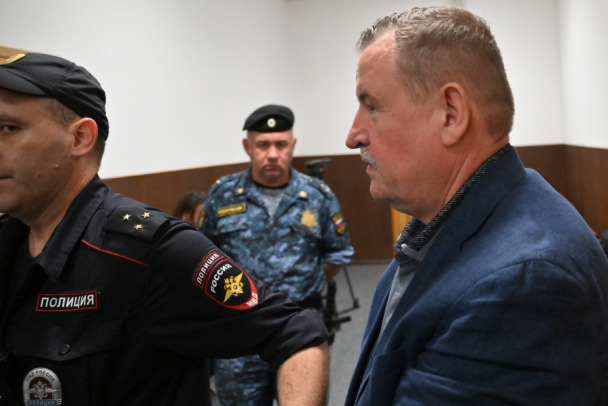 В Москве суд вынес приговор Сергею Умнову, бывшему главе ГУВД по Петербургу и Ленобласти