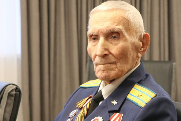 Ушел на 103-м году жизни. В Кировске скончался герой Георгий Лончаков