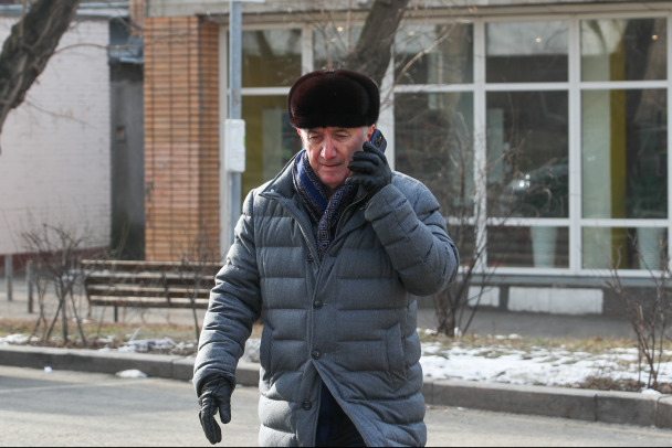 Телефонные мошенники убедили пенсионера приехать во Всеволожск из Мурманской области ради спасения денег
