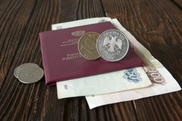 Пожилые жители Ленобласти поверили следователю и сотруднику ЦБ, отдав свои сбережения