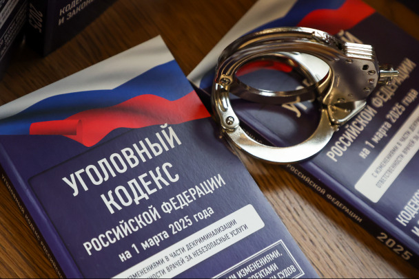 Бывшего главу департамента госзаказа Минобороны России осудили на 10 лет