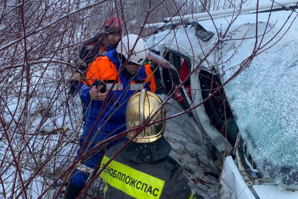 В лобовом ДТП под Назией пострадали девочки-подростки