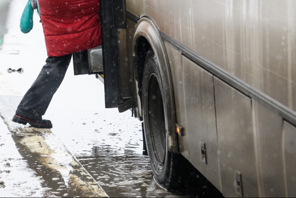 Из-за отказа перевозчика. Между Каменкой и Кирилловским приостанавливают автобусные перевозки