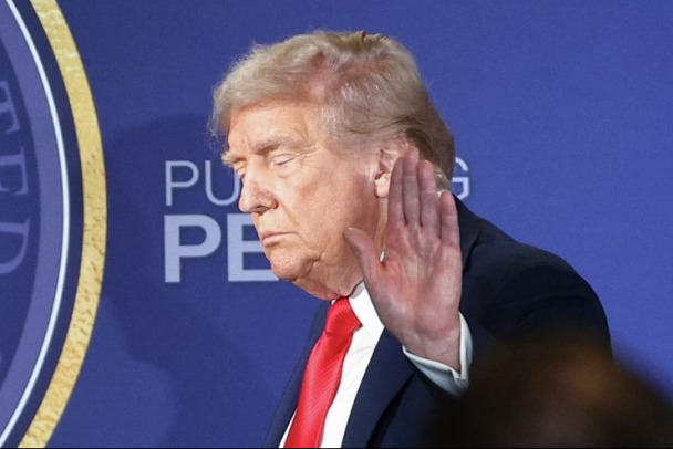 Стармер: Зеленский согласился с большинством пунктов мирного плана Трампа