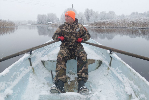 Островные. Репортаж с края Ленобласти, куда только вплавь, ну или на танке