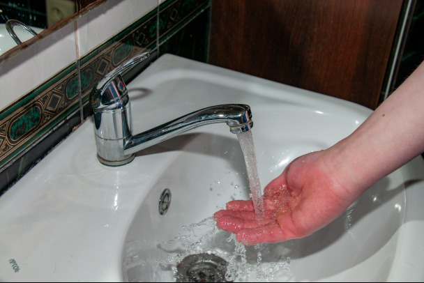 В Леноблводоканале рассказали, как оплатить задолженность без пени