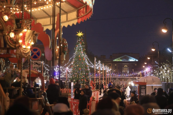 Стало известно, когда в Петербурге откроется Рождественская ярмарка