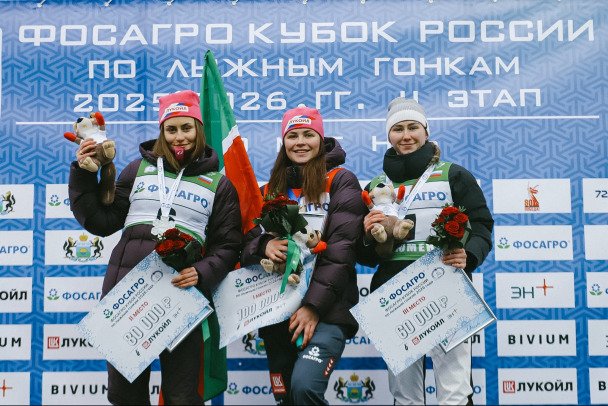 Лыжница из Ленобласти пришла к финишу второй на Кубке России. До победы не хватило секунды