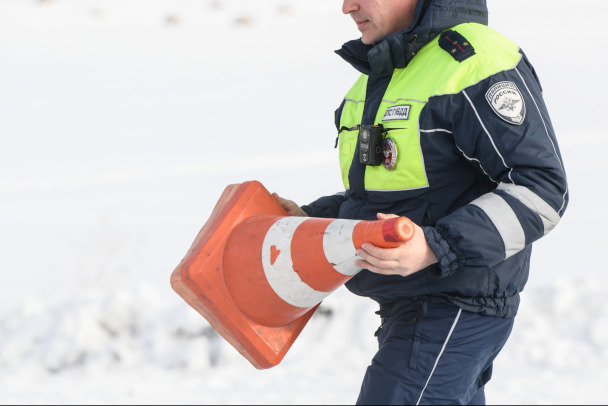 Под Сертолово Kia вылетела на встречку под каршеринг, пострадали двое детей