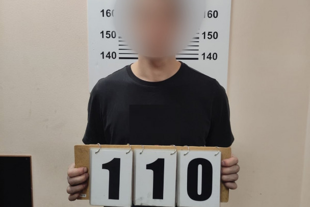 Примотал гашиш к ногам. Полиция остановила ростовского наркоторговца на пути в Киров