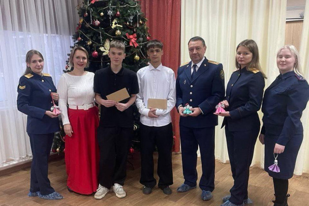 В Новый год превратятся в кадетов. Полковник из СК исполнил мечту детей из Кингисеппа