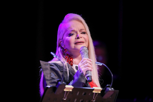 Долина передаст свою квартиру покупательнице 9 января. Певица не появлялась там после 31 декабря