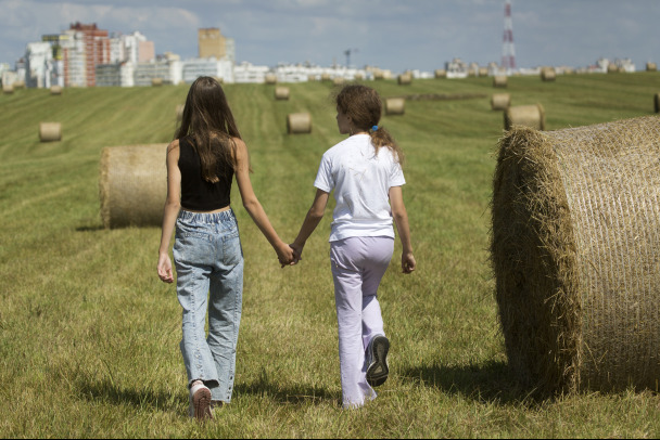 Школьникам порежут по самое лето