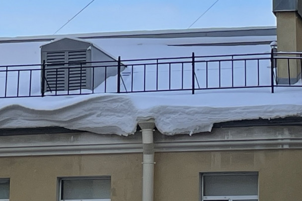 Почти полметра. В Ленобласти больше всего снега выпало в Сосново