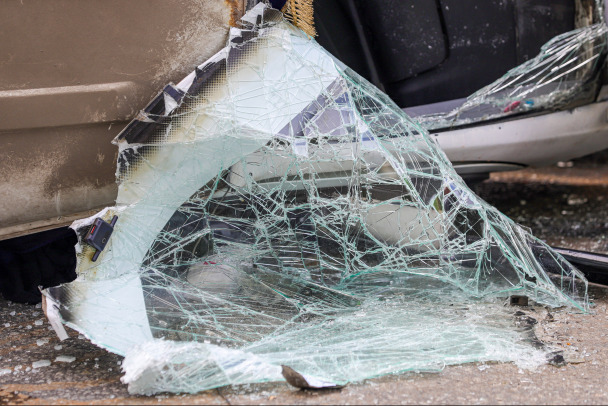 Двое детей пострадали при ДТП под Волховом. Одна женщина скончалась в больнице