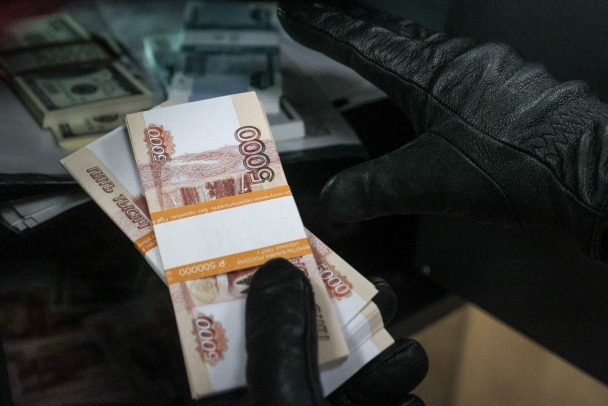 Больше миллиона вынесли из бизнес-центра в Петербурге