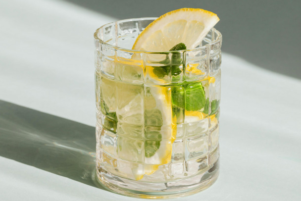 Как разгрузиться после праздников без надрыва. Советы диетолога