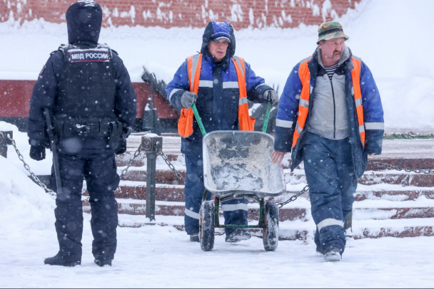 Фрэнсис нашумел в столице, а теперь накрыл Петербург и Ленобласть