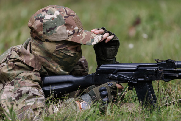 В Гатчине 61-летний участник СВО спустя три года добился выплаты за ранение