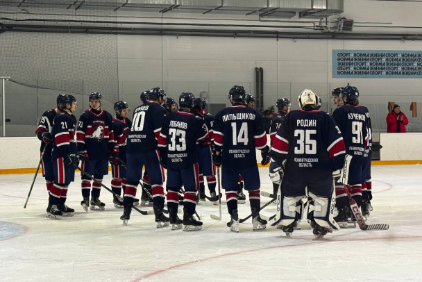 ХК Ленинградец одержал первую победу в 2026 году. Это было непросто