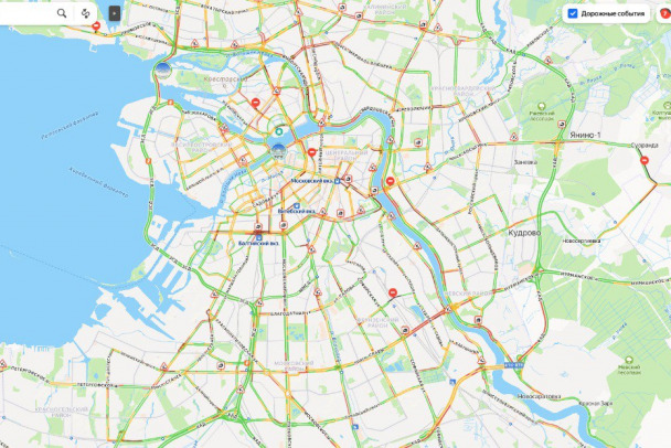 Вечерние пробки сковали Петербург
