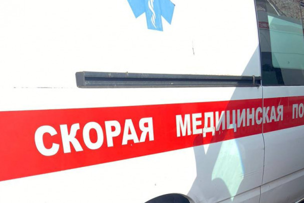 В перевернувшемся на виадуке в Кингисеппе автобусе пострадали пятеро