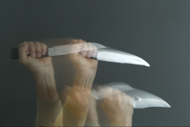 В Заборье мужчина из ревности забил соперника ножом