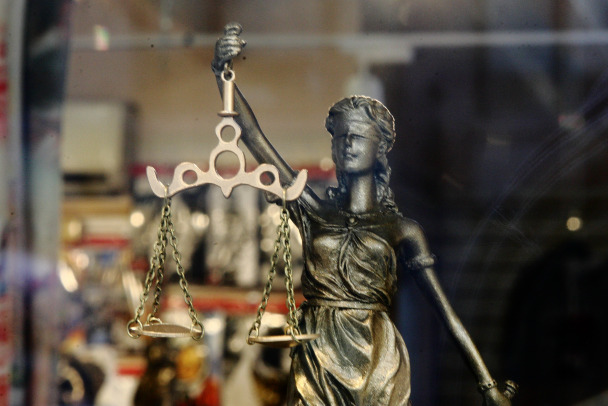 За смерть мигранта в шахте лифта ответит житель Ленобласти