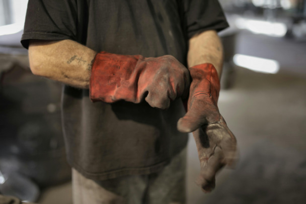 Иностранцев, служивших в российской армии, хотят защитить от депортации