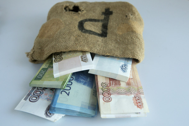 Двоих будут судить после попытки забрать у пенсионерки из Волосово 2 миллиона рублей