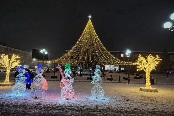 Муниципалитетам Ленобласти устроят конкурс на лучший Новый год. На кону  2,35 млн рублей