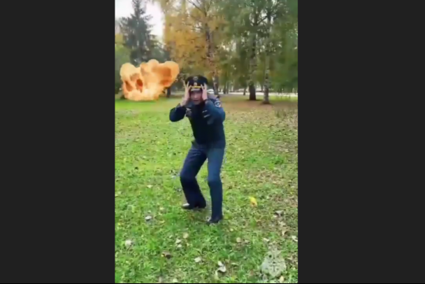 МЧС России показало, что делать при угрозе БПЛА в Ленобласти