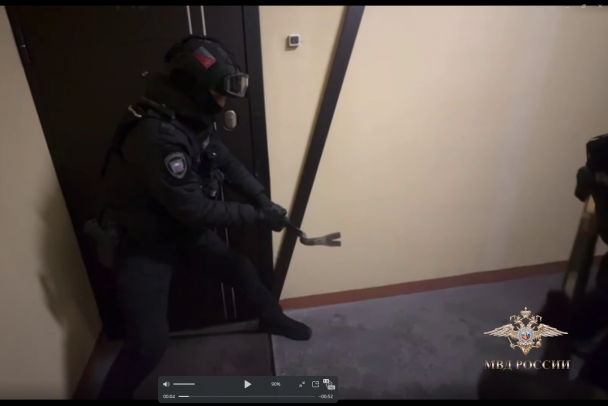 Сталь на 500 млн. Пятеро в Петербурге задержаны за подделку сертификатов для гособоронзаказа