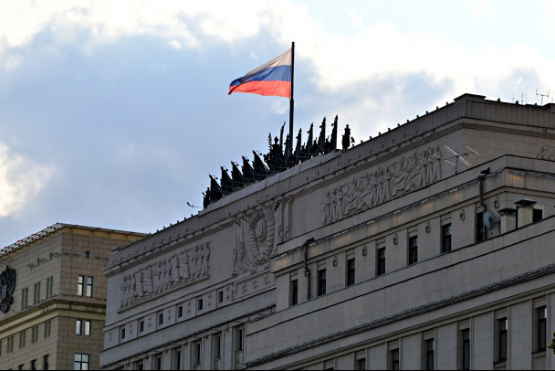 Минобороны: Над Крымом потеряна связь с военно-транспортным самолетом