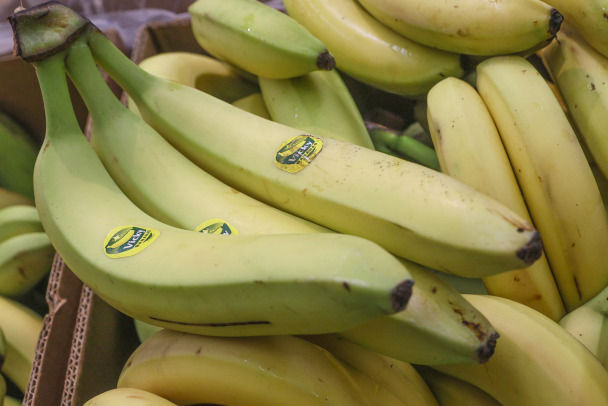 Ищете спелые А лучше - зеленые. Врач рассказал, как выбирать популярный фрукт