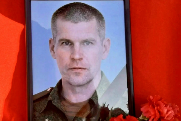 Ефрейтора Иванова проводили в последний путь в Тихвине