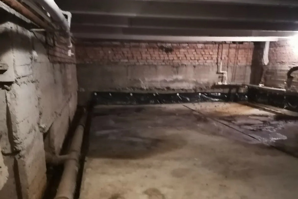 Тур по подвалам Приморска. Проходим, места есть