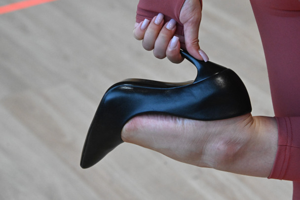 Флеболог - женщинам. Если вы боитесь варикоза, не делайте этого