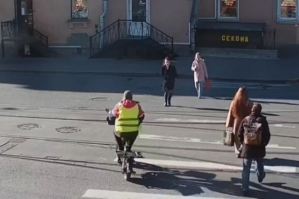 Иностранцы пытались за 20 тысяч откупиться в Петербурге и Ленобласти