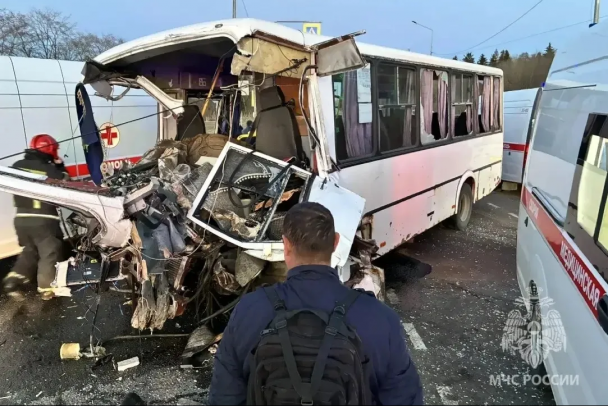 Скончался один из пострадавших при ДТП с автобусом на Южном полукольце