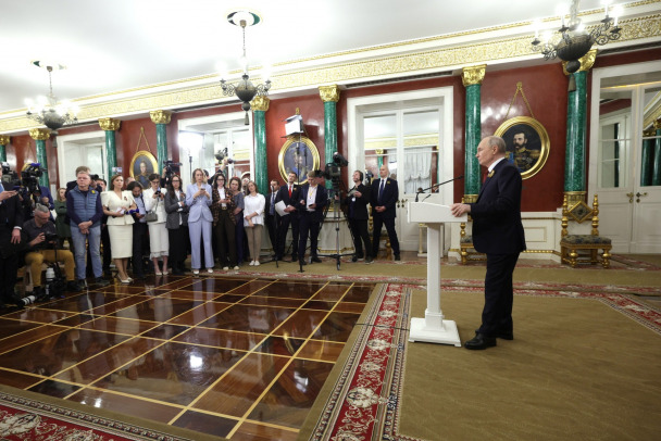 Идет к завершению, это дело Москвы и Киева. Что Путин сказал о конфликте на Украине и роли США