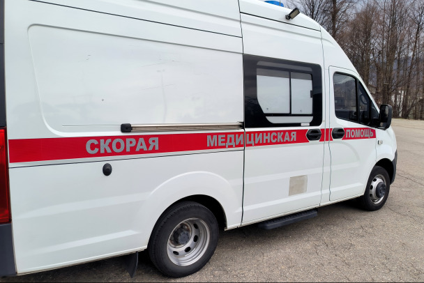 Карета скорой помощи попала в аварию на КАД пострадал пациент