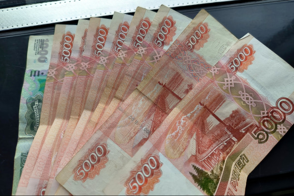 Контракт на СВО помог женщине из Гатчины заплатить 1,6 млн алиментов пятерым детям