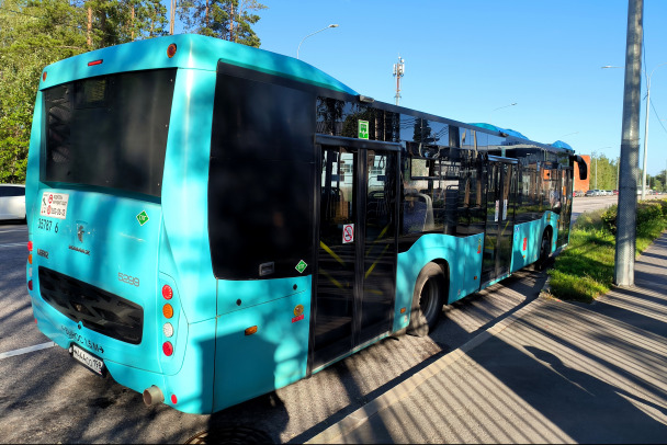 B Кронштадт снова пустили автобусы
