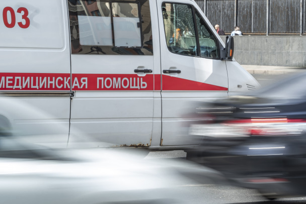 В Киришах Лада-десятка насмерть сбила пенсионерку