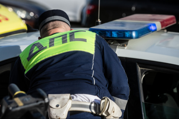 Возбуждено уголовное дело после стрельбы по автомобилю в Гатчинском округе