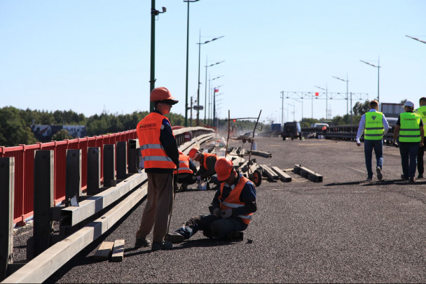 Ладожский мост закроют на два часа во вторник