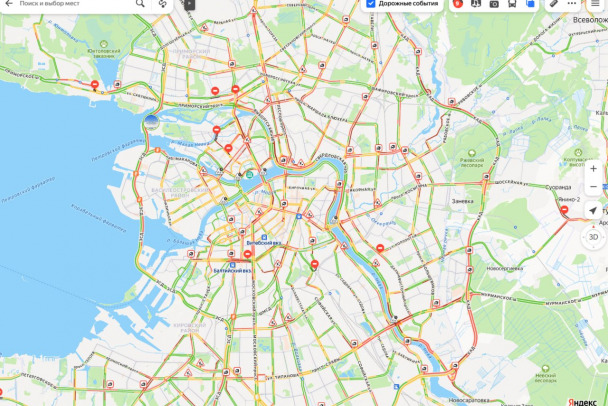 В Петербурге - пробки в 9 баллов. А такси почти как полграмма золота